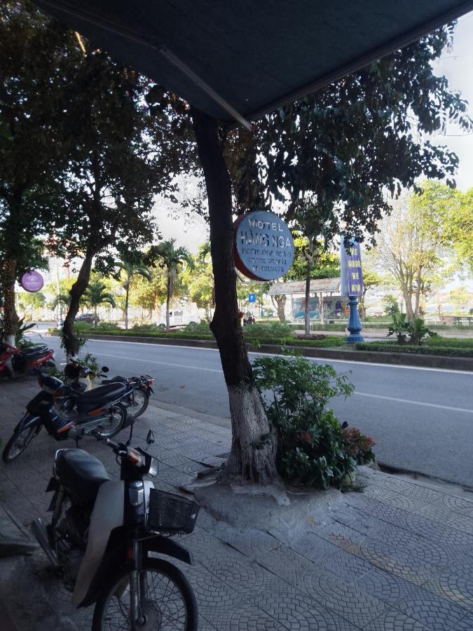 Nha Nghi Hang Nga 洞海 外观 照片