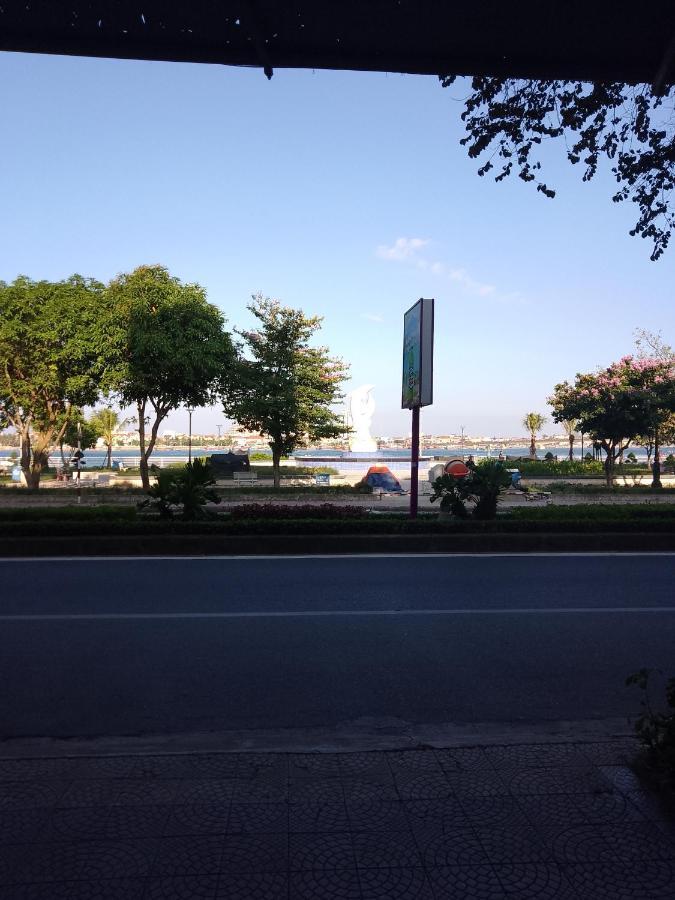 Nha Nghi Hang Nga 洞海 外观 照片