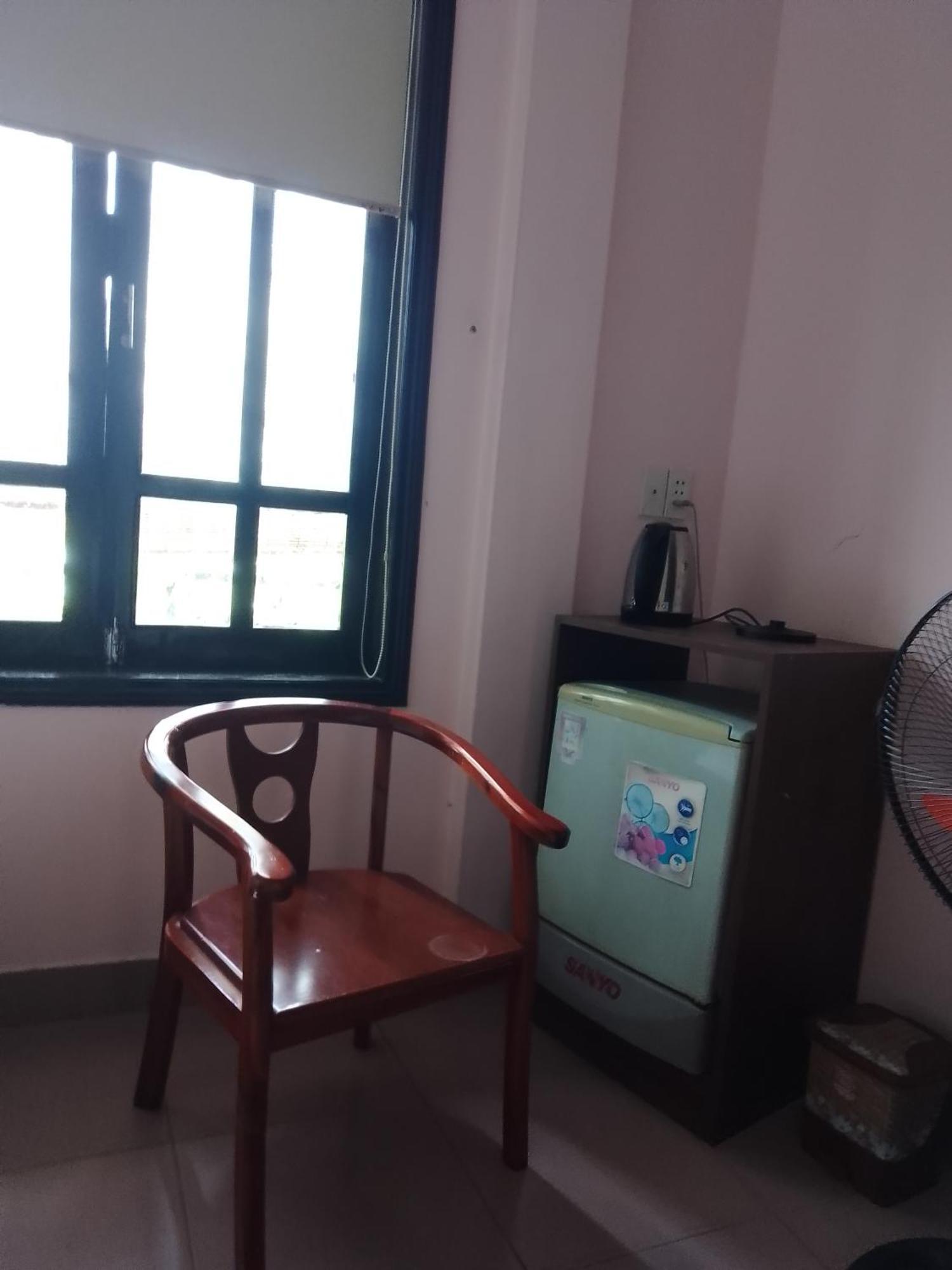 Nha Nghi Hang Nga 洞海 外观 照片